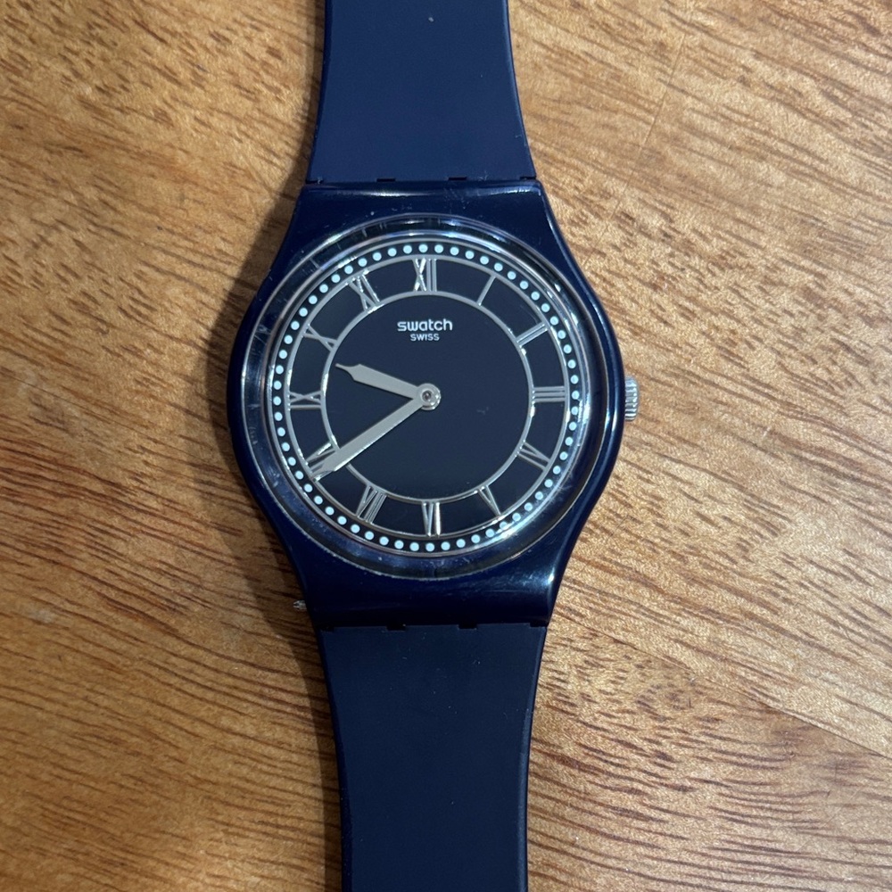 Swatch Blue Ben in Midnight Blue